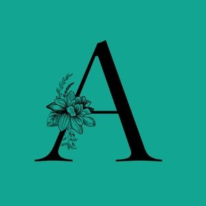 Meet your Posher, Adriana